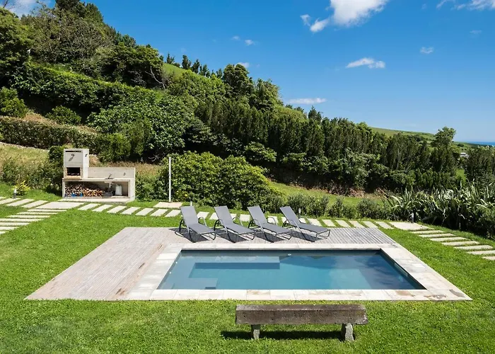 Dağ evi Casa Do Castanheiro, Acores - With Private Pool! *