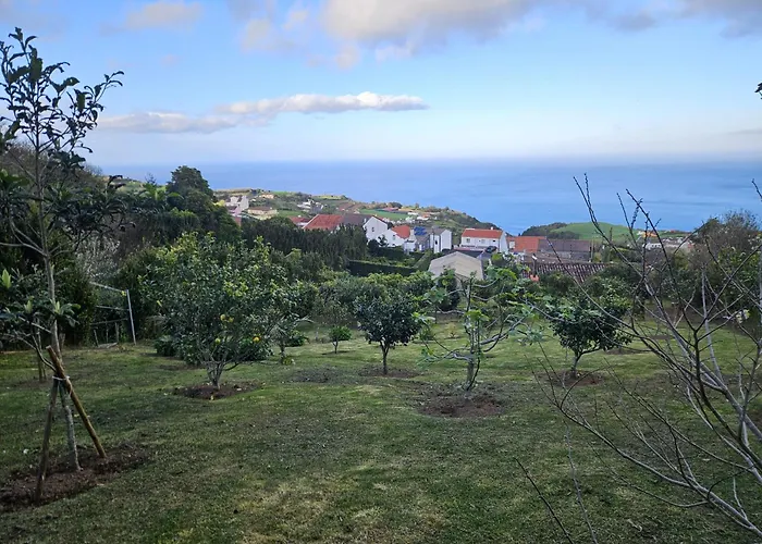 Dağ evi Casa Do Castanheiro, Acores - With Private Pool!