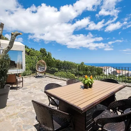 Chalet Casa Do Castanheiro, Acores - With Private Pool! *